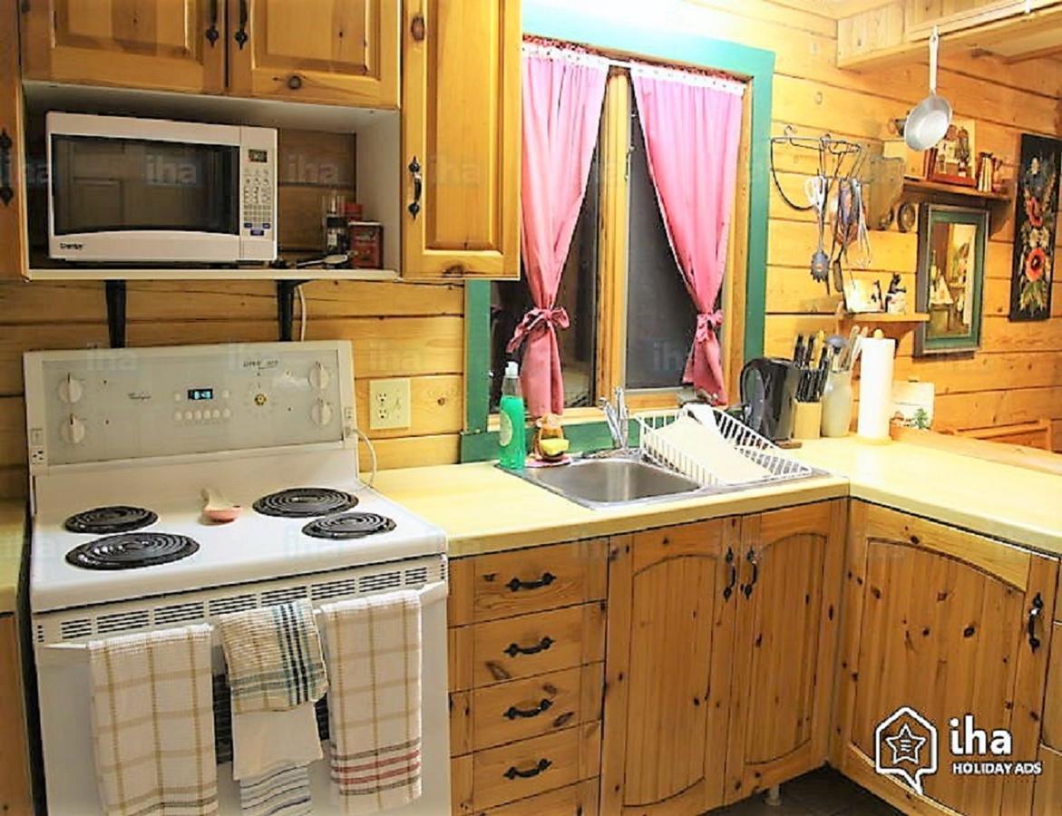 The Gingerbread Cabin Villa Jasper Exterior photo